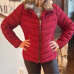 Joules Women's Burgundy Puffer Jacket with Faux Fur Trim